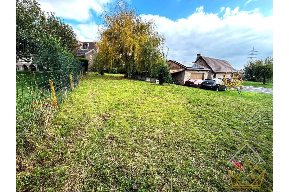 Terrain à vendre à Chapelle-lez-Herlaimont 7160 80000.00€  chambres m² - annonce 611737