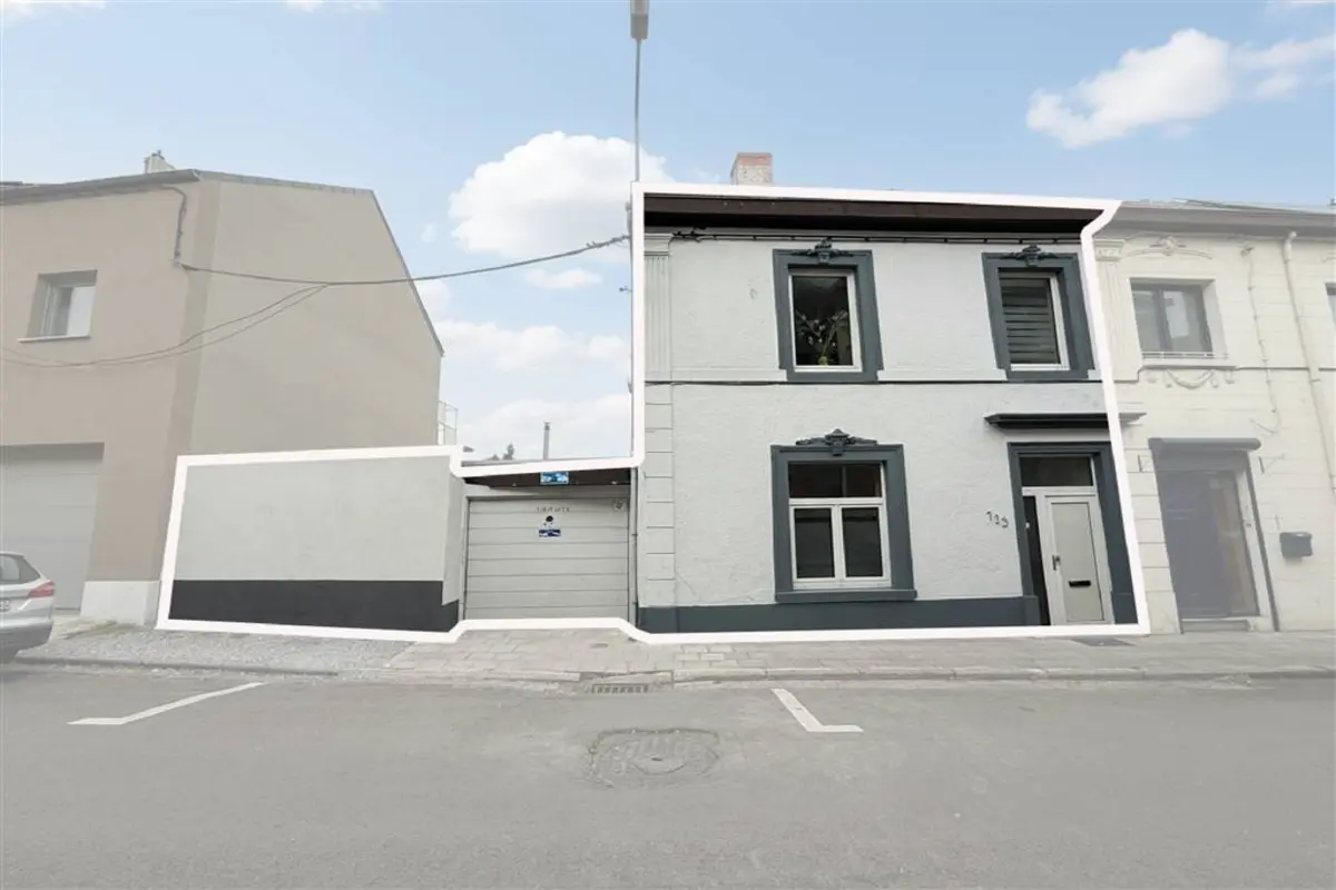 Maison à vendre à Lodelinsart 6042 230000.00€ 4 chambres 165.00m² - annonce 611688