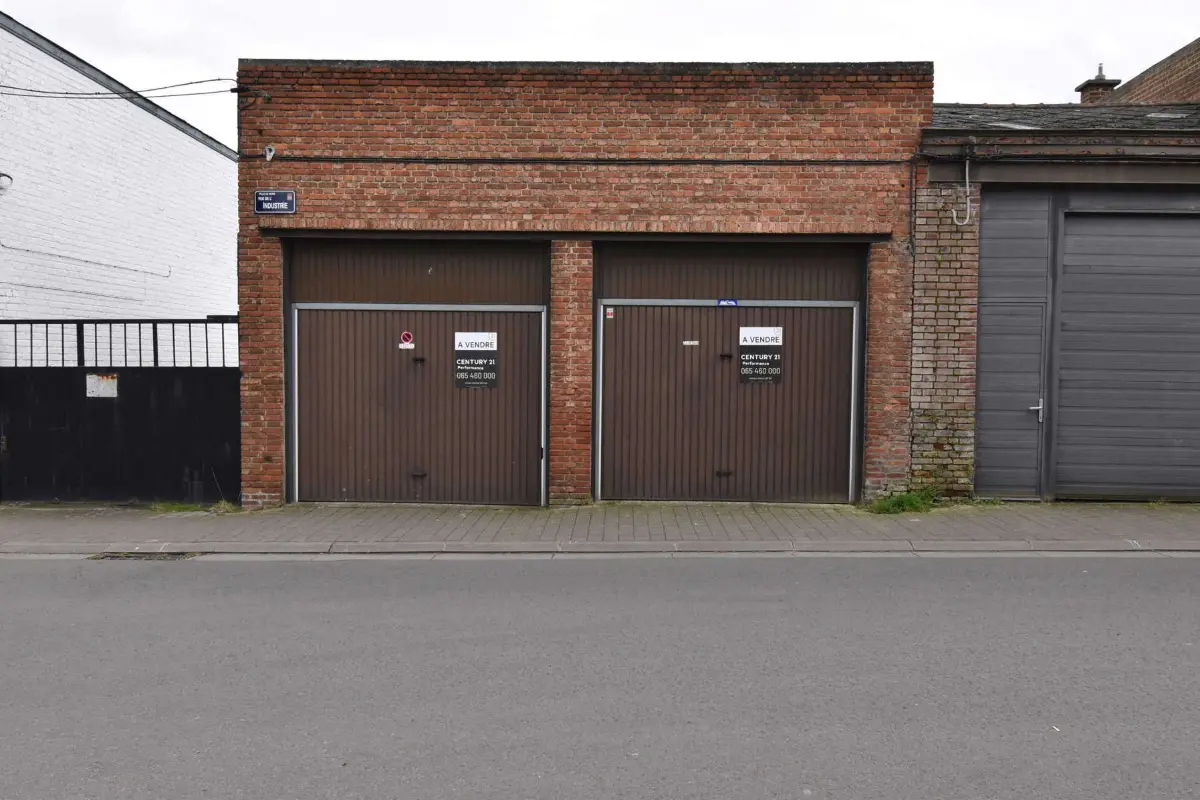 Box à vendre à Jemappes 7012 120000.00€  chambres m² - annonce 612316