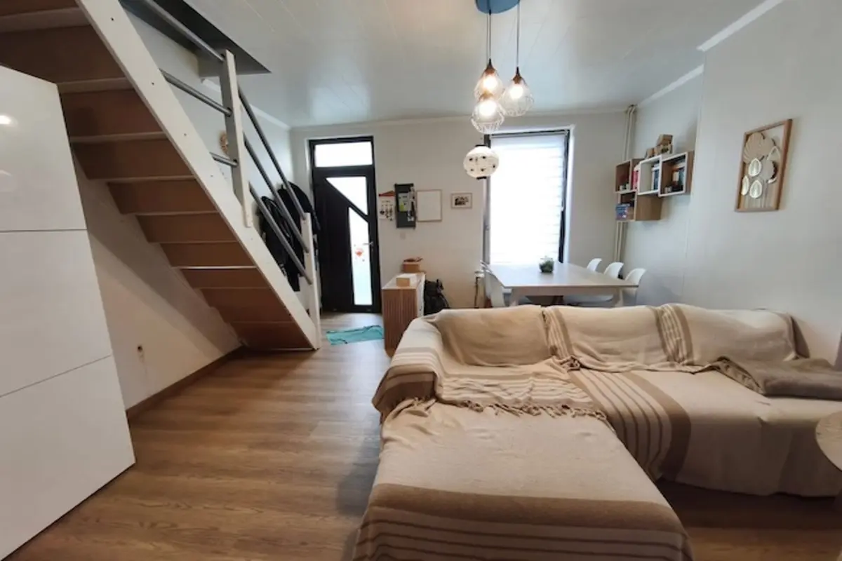 Maison à à Jumet 6040 129000.00€ 3 chambres 90.00m² - annonce 612705