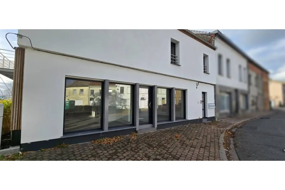 Commerce à louer à Péruwelz 7600 800.00€  chambres 80.00m² - annonce 612212