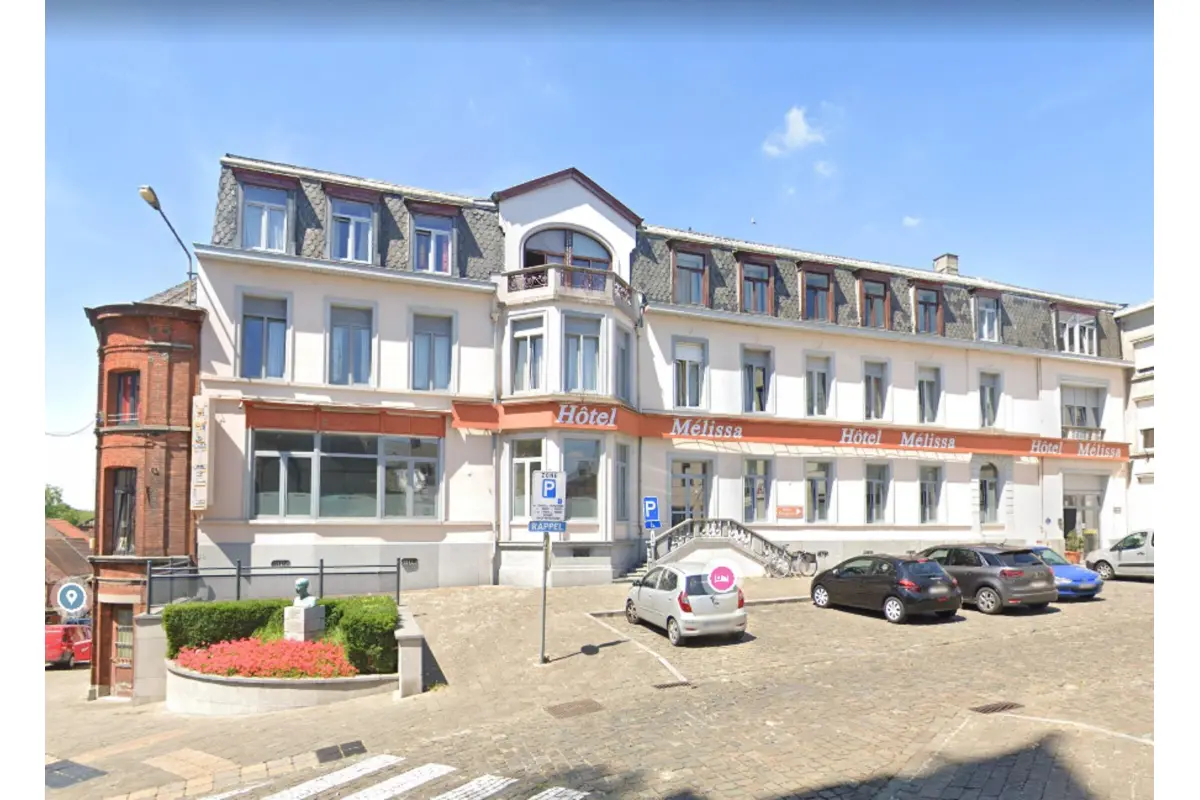 Commerce à vendre à Bon-Secours 7603 1200000.00€  chambres 850.00m² - annonce 612727