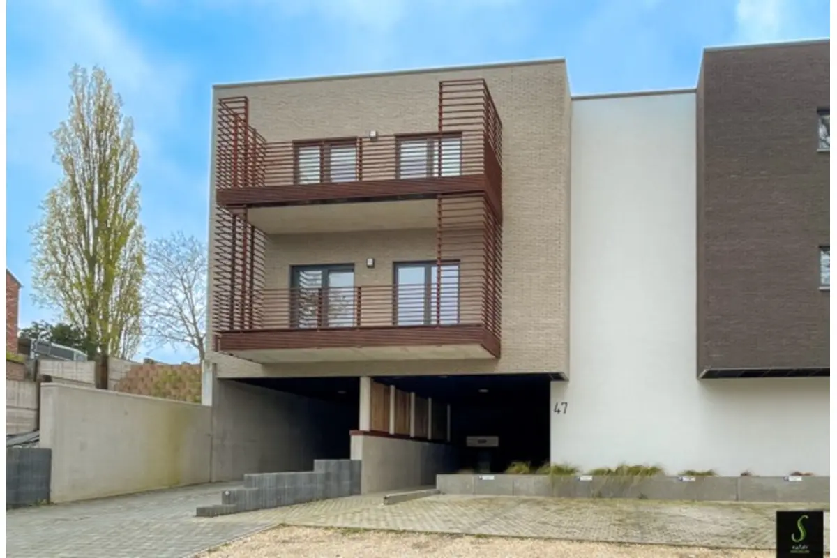 Appartement à  à Epinois 7134 250000.00€ 2 chambres 90.00m² - annonce 612100