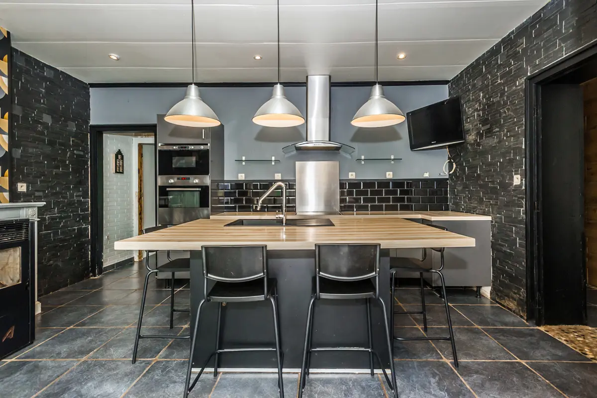 Maison à vendre à Ciply 7024 300000.00€ 4 chambres 250.00m² - annonce 612725