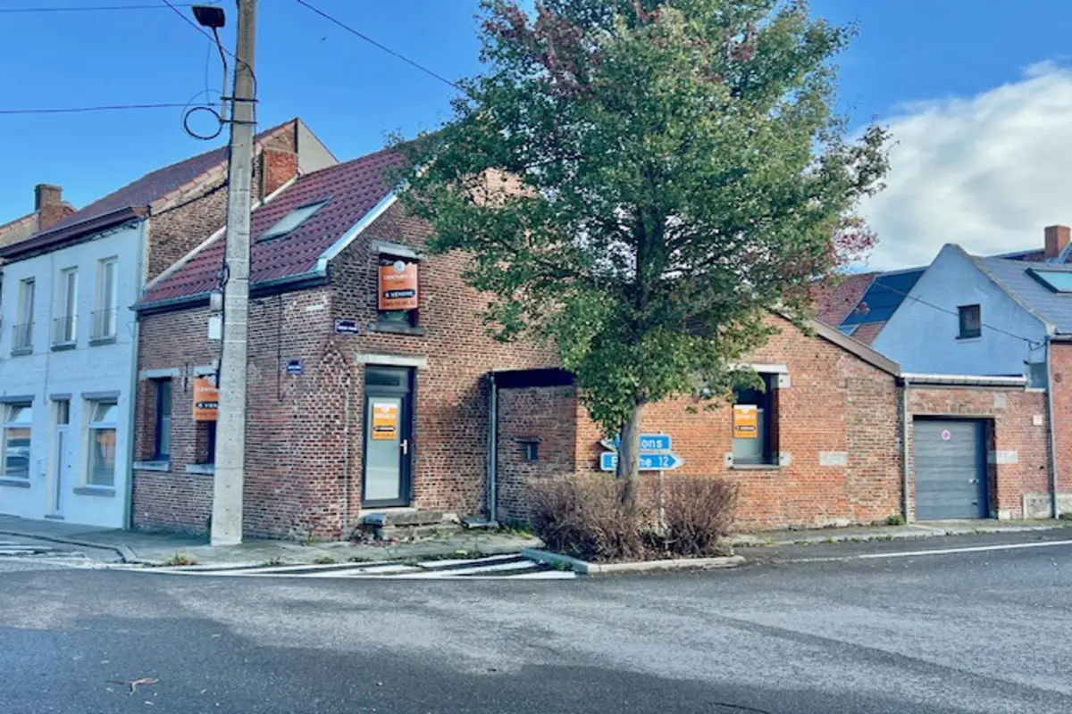 Maison à vendre à Saint-Symphorien 7030 150000.00€ 1 chambres 100.00m² - annonce 612177