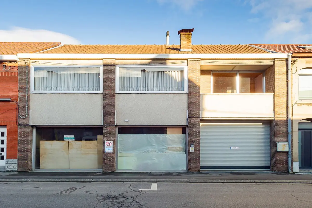 Immeuble de rapport - Immeuble à appartement à vendre à Quaregnon 7390 400000.00€  chambres 1.00m² - annonce 612323