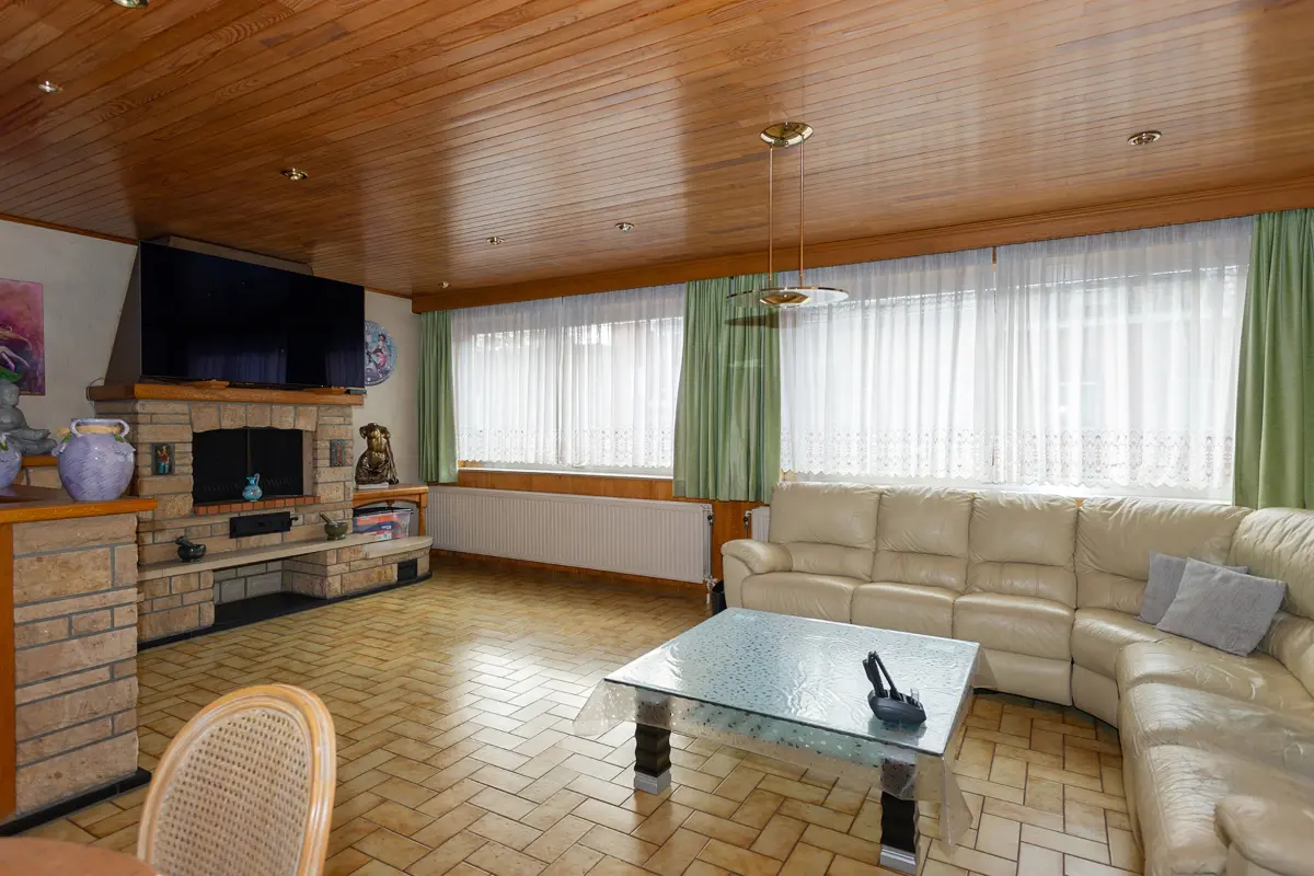 Appartement à vendre à Quaregnon 7390 150000.00€ 3 chambres 115.00m² - annonce 612319