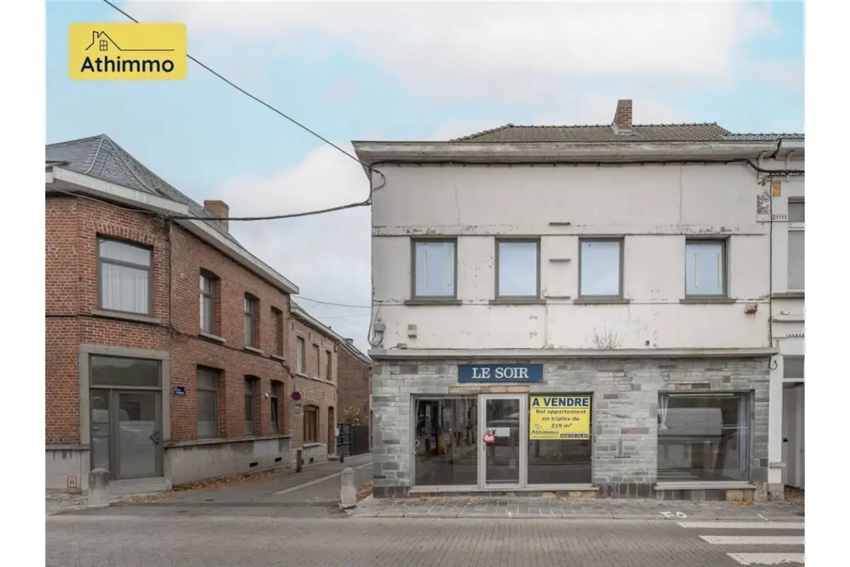 Appartement à vendre à Ath 7800 260000.00€ 2 chambres 219.00m² - annonce 613036