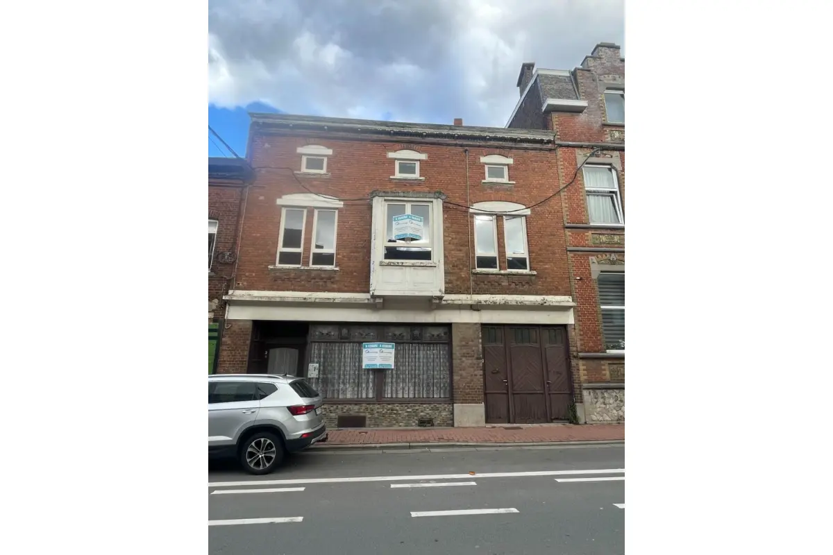 Maison à vendre à Bouffioulx 6200 149000.00€ 4 chambres 231.00m² - annonce 613145