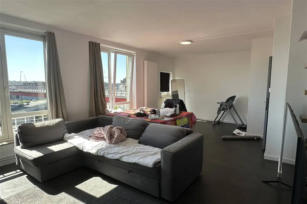 Appartement à vendre à Charleroi 6000 105000.00€ 2 chambres 68.00m² - annonce 613527