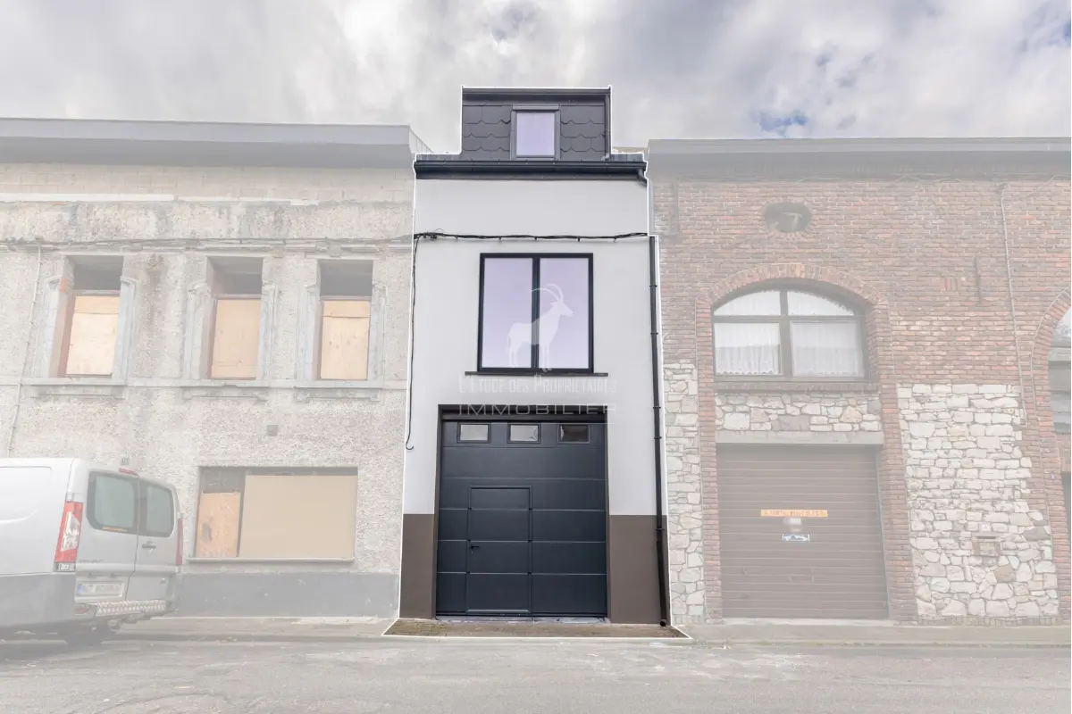 Maison à vendre à Marchienne-au-Pont 6030 99999.00€ 0 chambres 91.00m² - annonce 613373