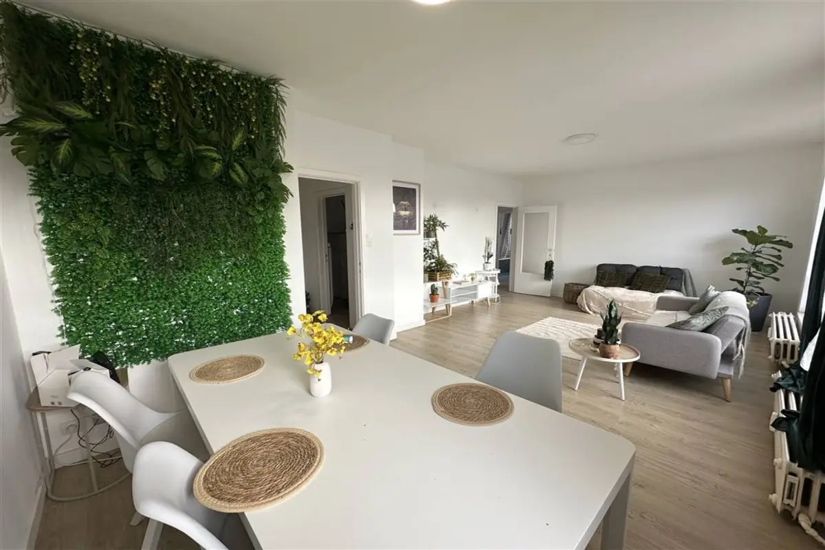 Appartement à vendre à Charleroi 6000 105000.00€ 2 chambres 85.00m² - annonce 613525