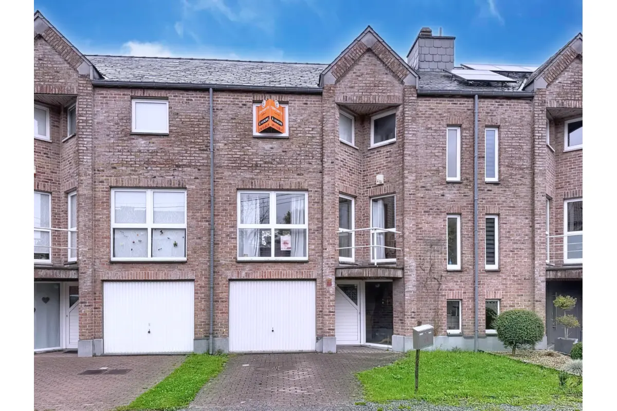 Maison à vendre à Mont-sur-Marchienne 6032 215000.00€ 3 chambres 120.00m² - annonce 614122