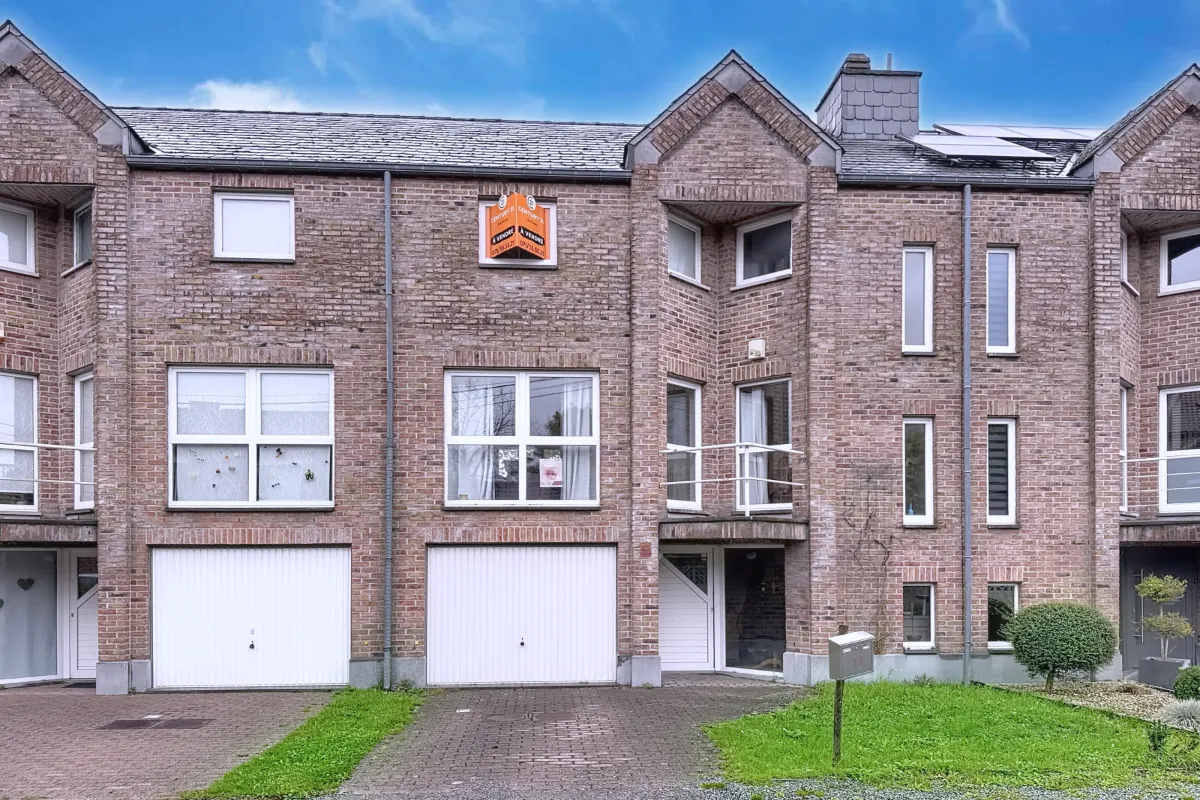 Maison à vendre à Mont-sur-Marchienne 6032 215000.00€ 3 chambres 120.00m² - annonce 614122