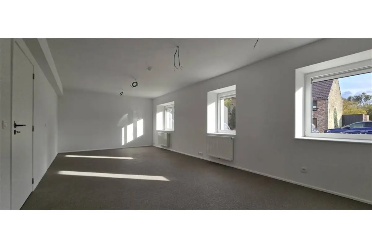 Commerce à louer à Péruwelz 7600 800.00€  chambres 97.00m² - annonce 613533