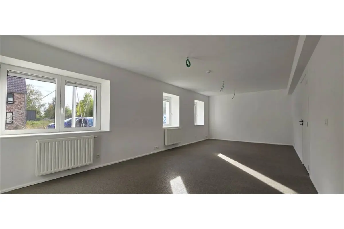 Commerce à louer à Péruwelz 7600 800.00€  chambres 97.00m² - annonce 613533