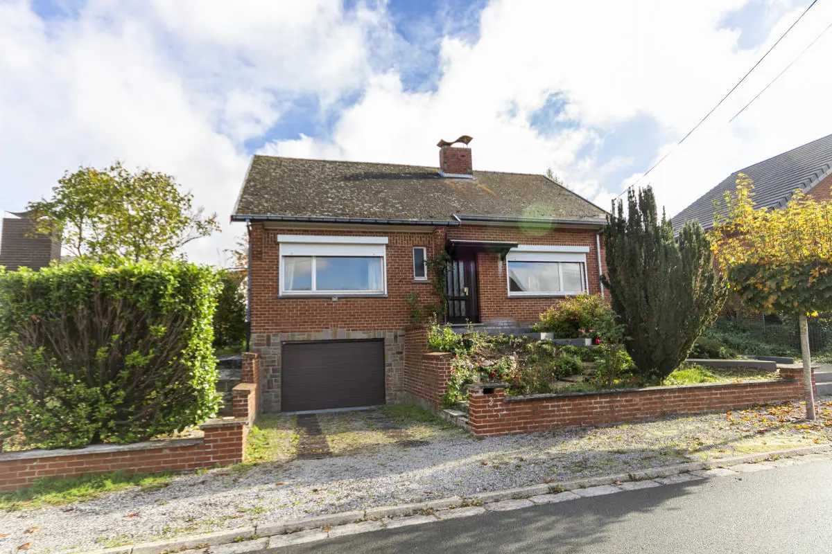 Maison à vendre à Montigny-le-Tilleul 6110 248000.00€ 3 chambres 160.00m² - annonce 614131