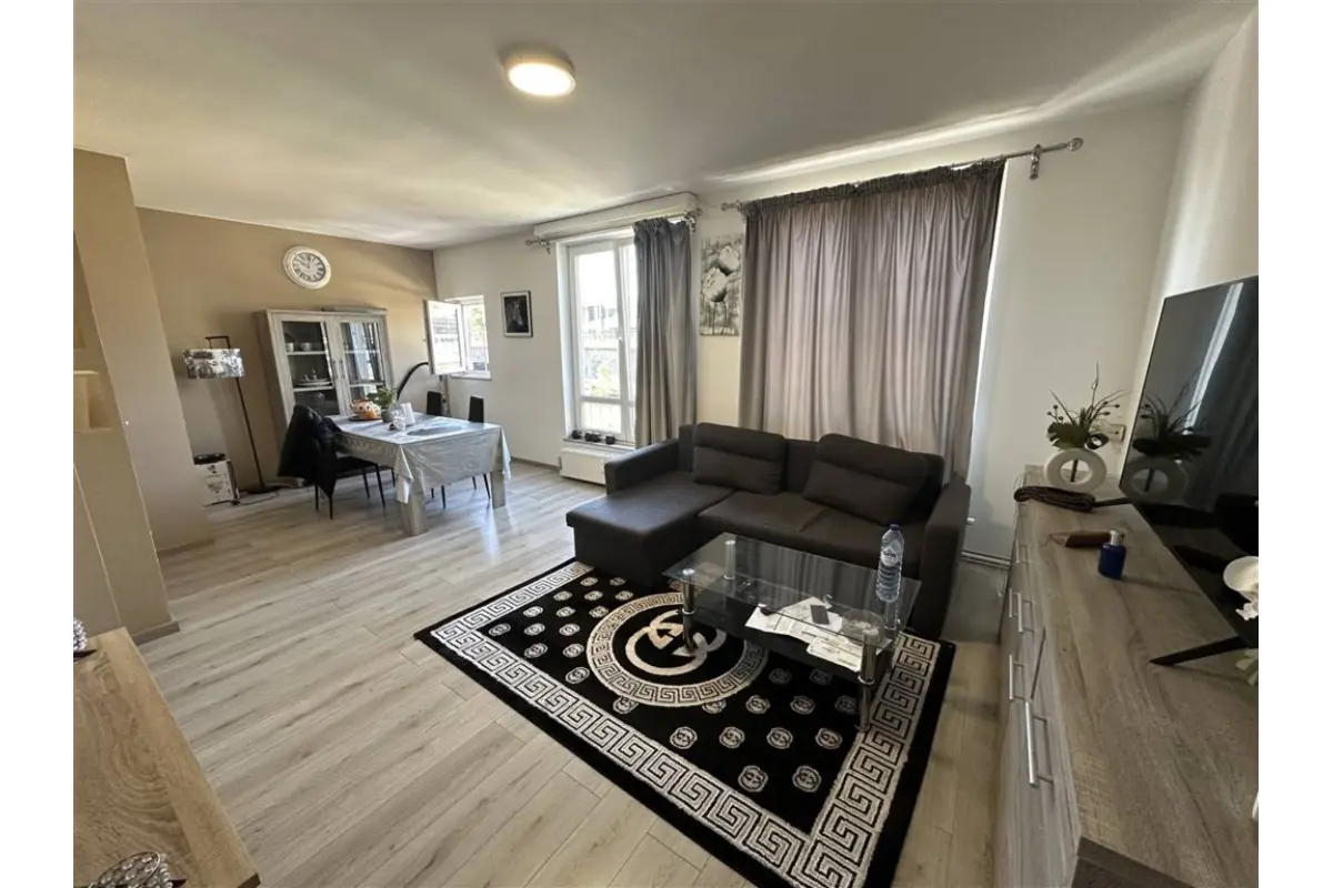 Appartement à vendre à Charleroi 6000 89000.00€ 1 chambres 67.00m² - annonce 613530