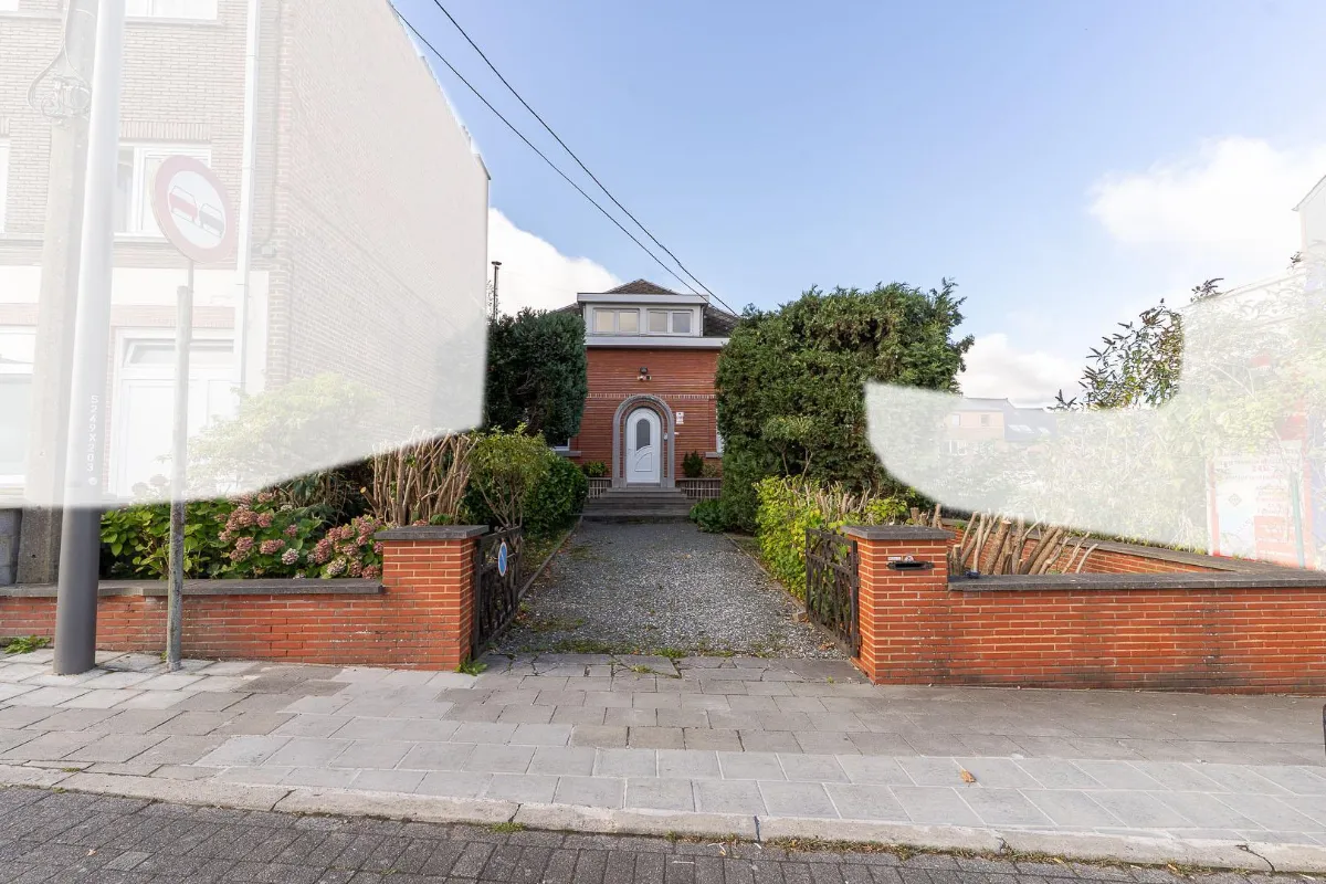 Maison à vendre à La Louvière 7100 220000.00€ 2 chambres m² - annonce 613804