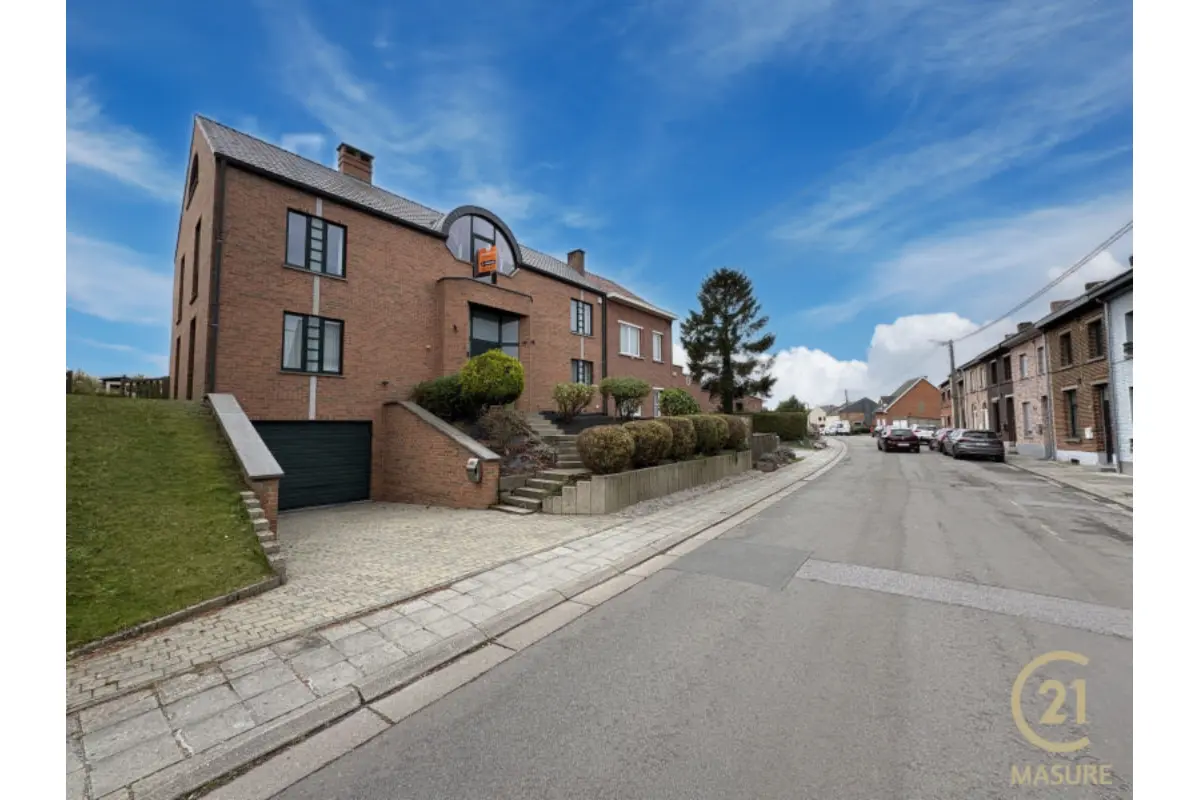 Maison à vendre à Haine-Saint-Pierre 7100 650000.00€ 6 chambres 354.00m² - annonce 614550