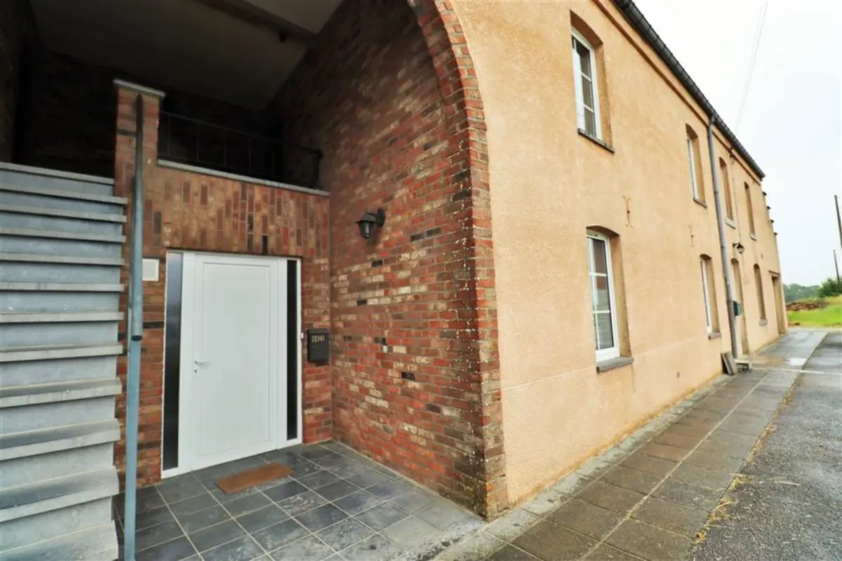 Appartement à louer à Froidchapelle 6440 850.00€ 3 chambres 183.00m² - annonce 614448