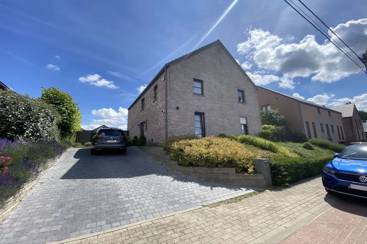 Maison à louer à Buzet 6230 1850.00€ 4 chambres 200.00m² - annonce 614835