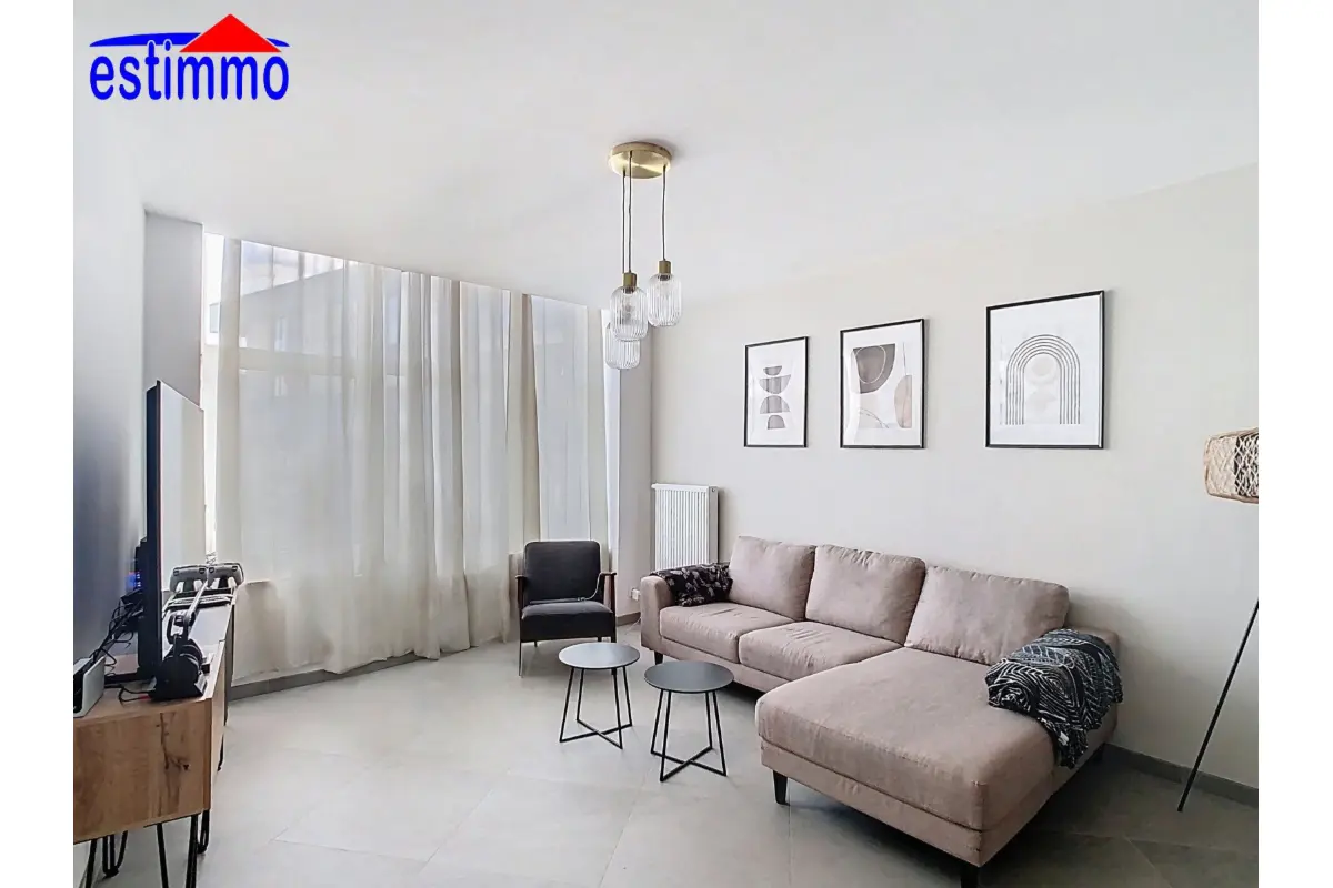 Appartement à louer à Péruwelz 7600 750.00€ 1 chambres 111.00m² - annonce 614225