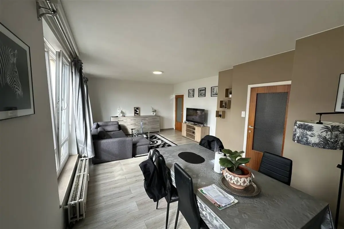 Appartement à louer à Charleroi 6000 600.00€ 1 chambres 60.00m² - annonce 614842