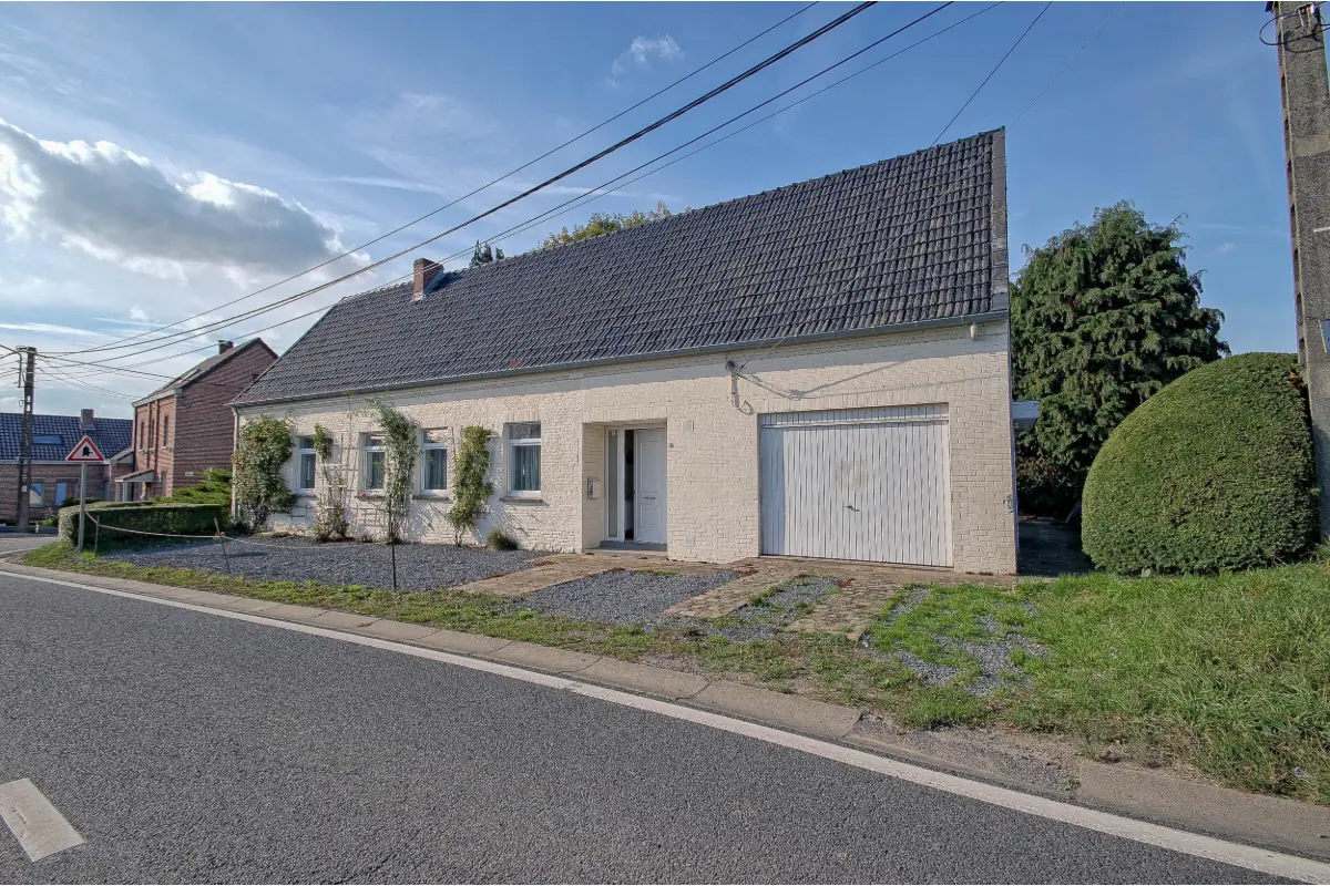 Maison à vendre à Bienne-lez-Happart 6543 329000.00€ 3 chambres m² - annonce 614799