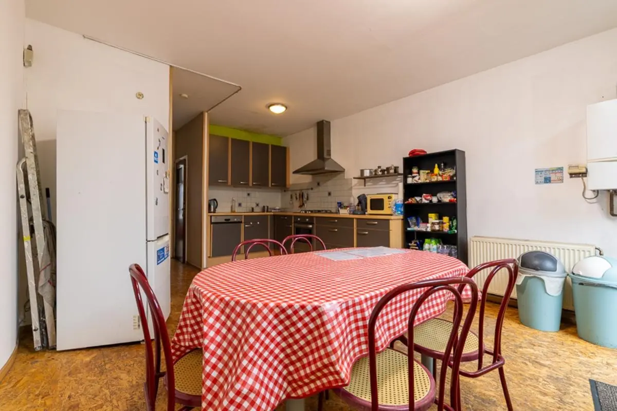 Maison à vendre à Tournai 7500 250000.00€ 5 chambres 205.00m² - annonce 615002