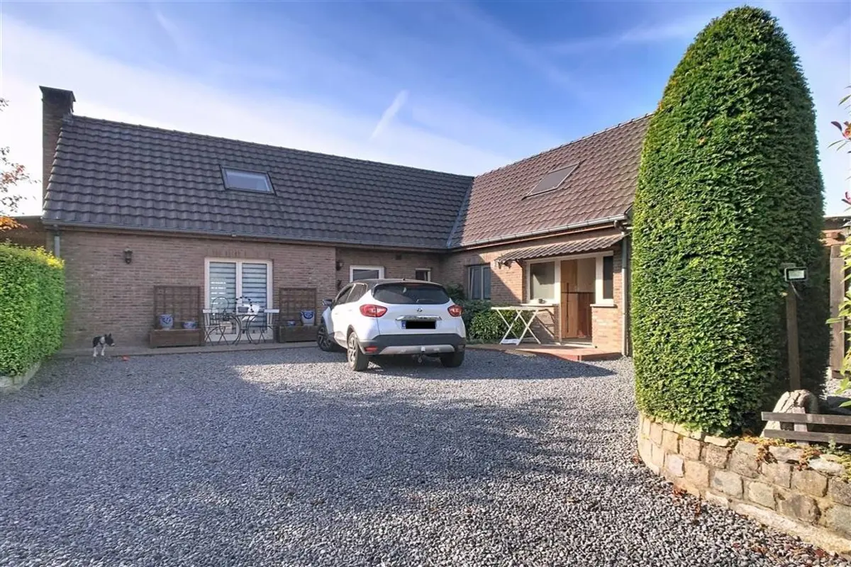 Villa à vendre à Braine-le-Comte 7090 445000.00€ 4 chambres 222.00m² - annonce 615589