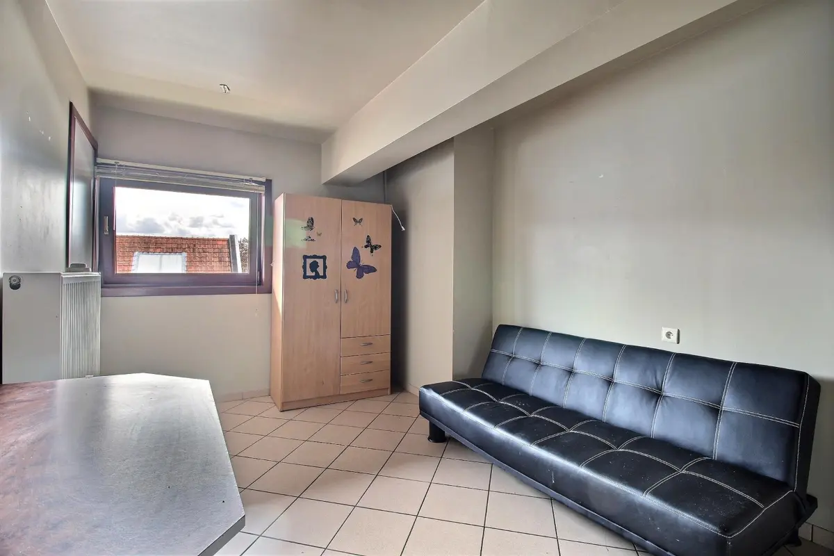 Studio à louer à Mouscron 7700 395.00€  chambres 19.00m² - annonce 615508