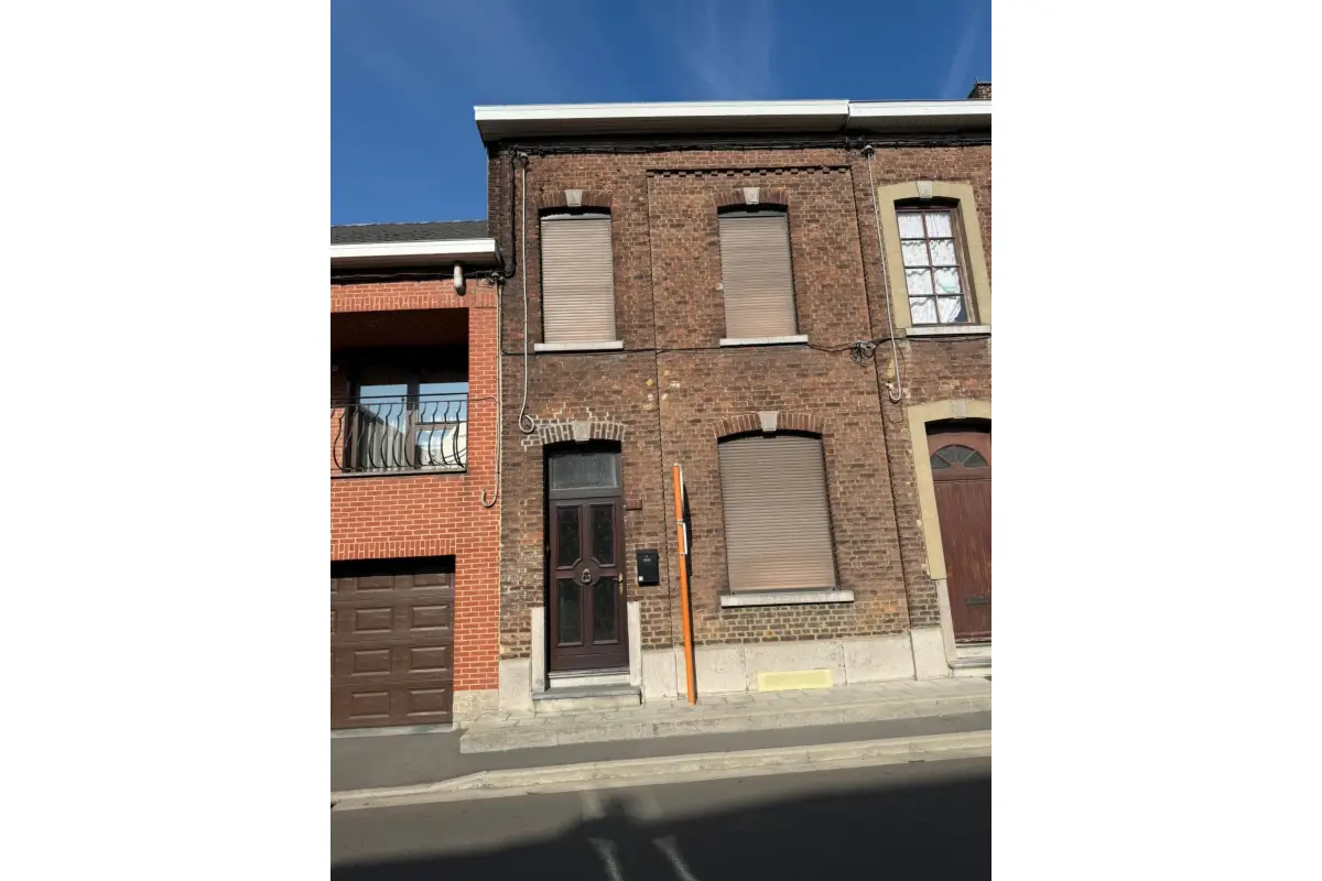 Maison à vendre à Haine-Saint-Paul 7100 155000.00€ 2 chambres m² - annonce 615573