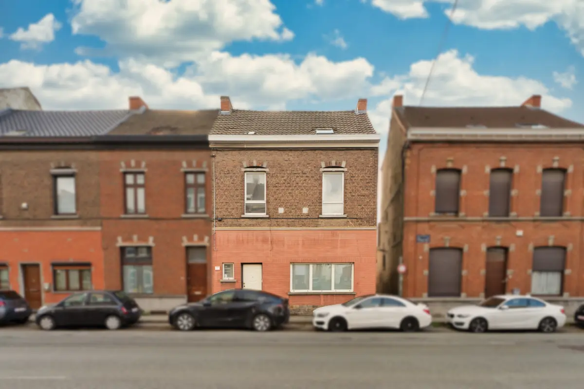 Maison à vendre à Houdeng-Goegnies 7110 179000.00€ 4 chambres 181.00m² - annonce 615463