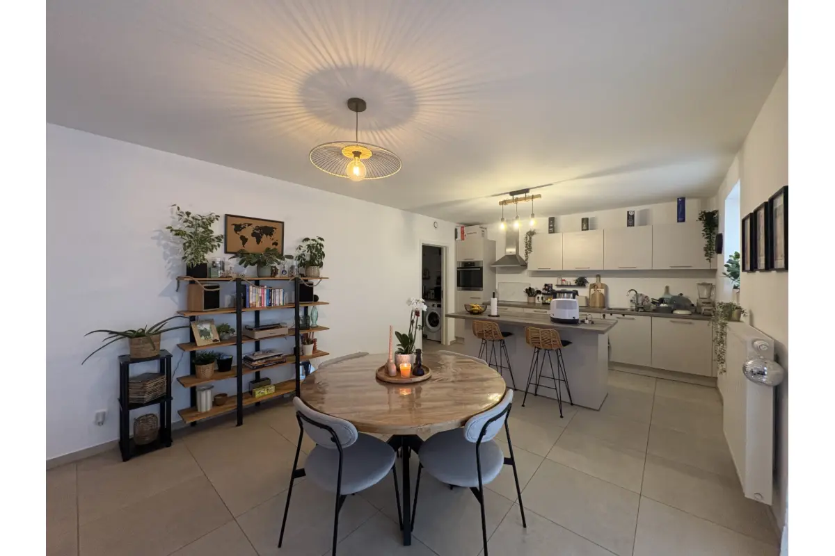 Appartement à vendre à Mouscron 7700 295000.00€  chambres 101.00m² - annonce 615197