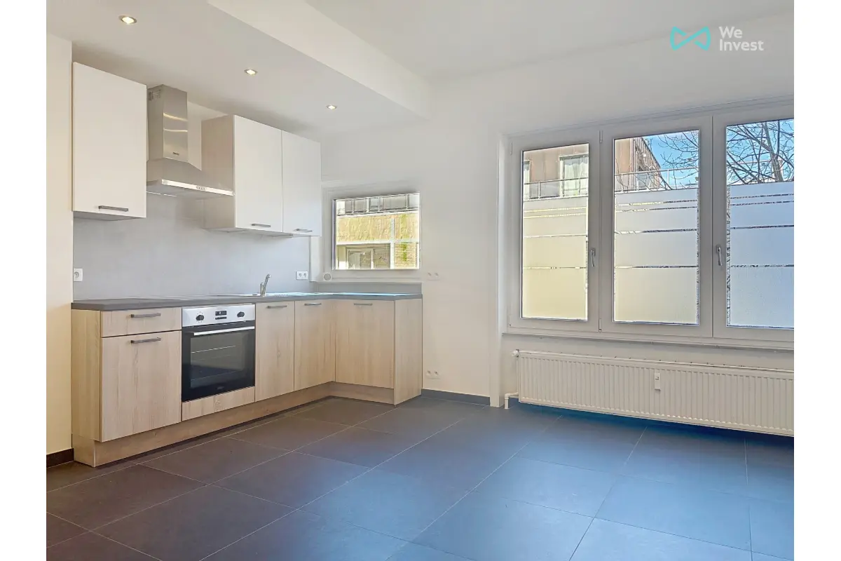 Appartement à  à Mons 7000 750.00€ 1 chambres m² - annonce 616070