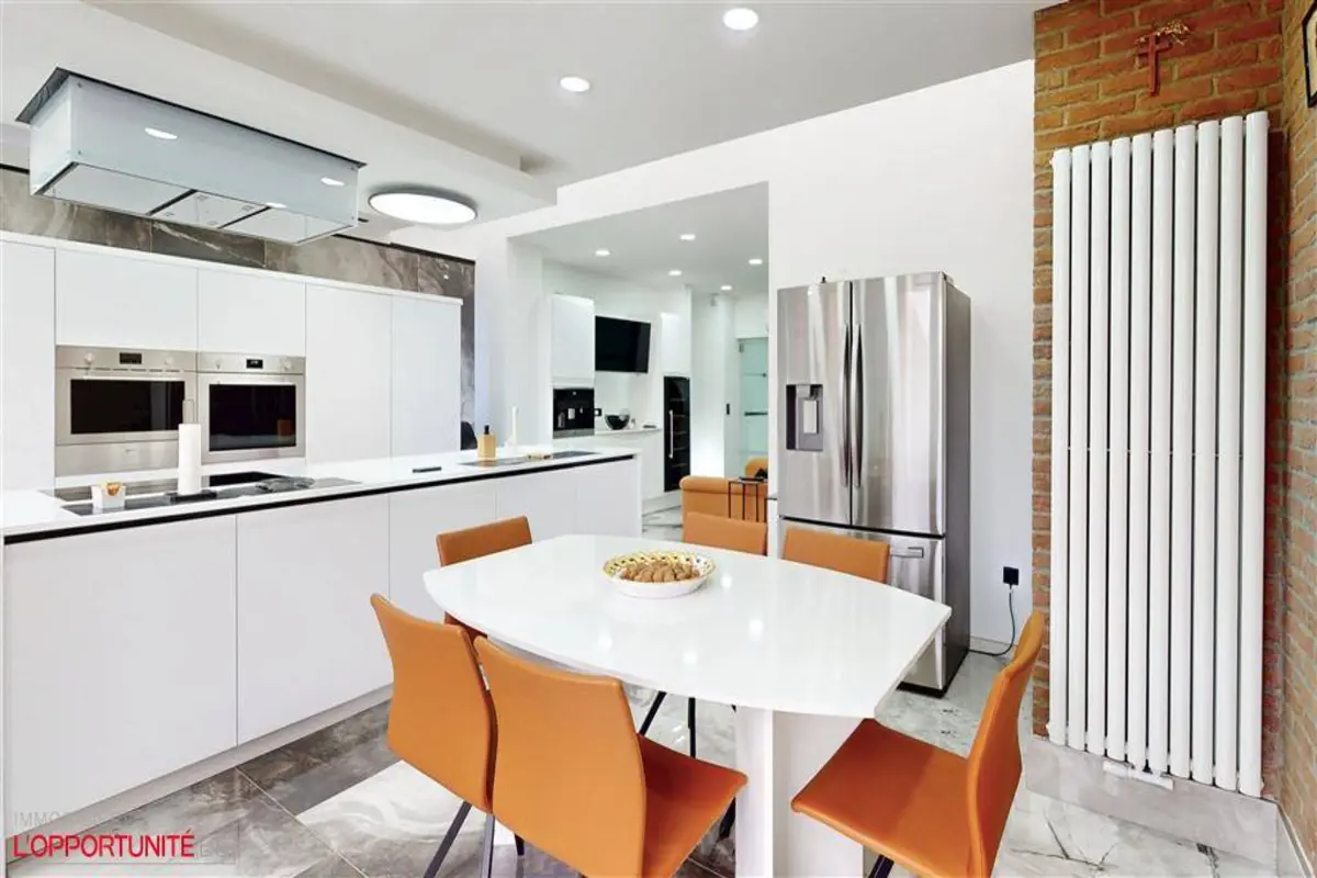 Appartement à vendre à Jumet 6040 279000.00€ 3 chambres 210.00m² - annonce 616221