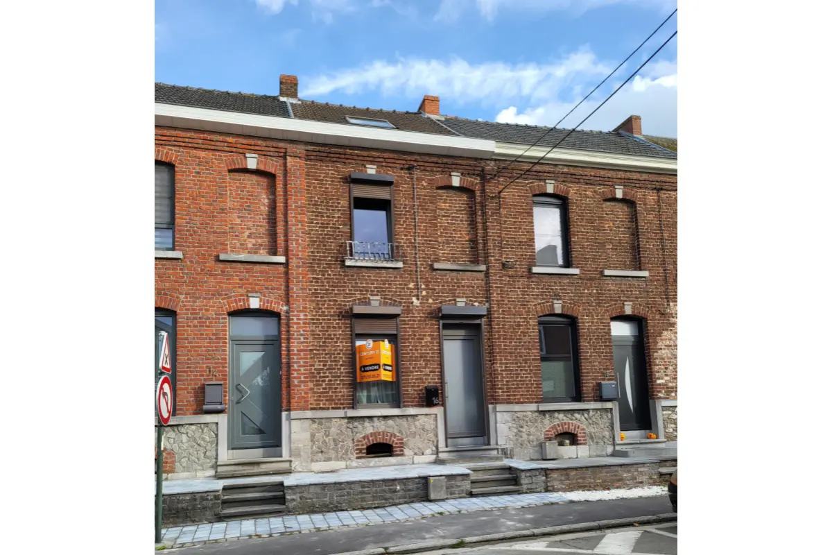 Maison à vendre à Solre-sur-Sambre 6560 125000.00€ 3 chambres 85.00m² - annonce 616439