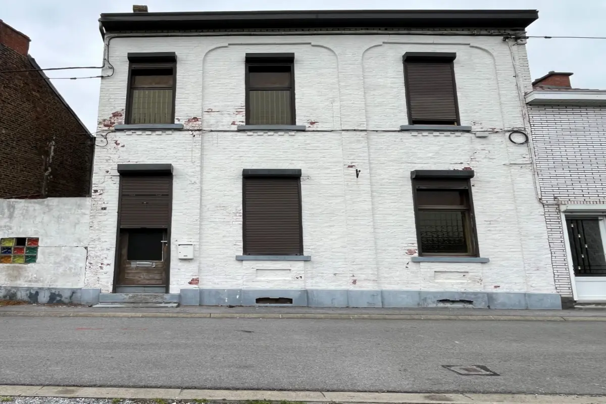 Maison à vendre à Courcelles 6180 60000.00€ 2 chambres 100.00m² - annonce 617155