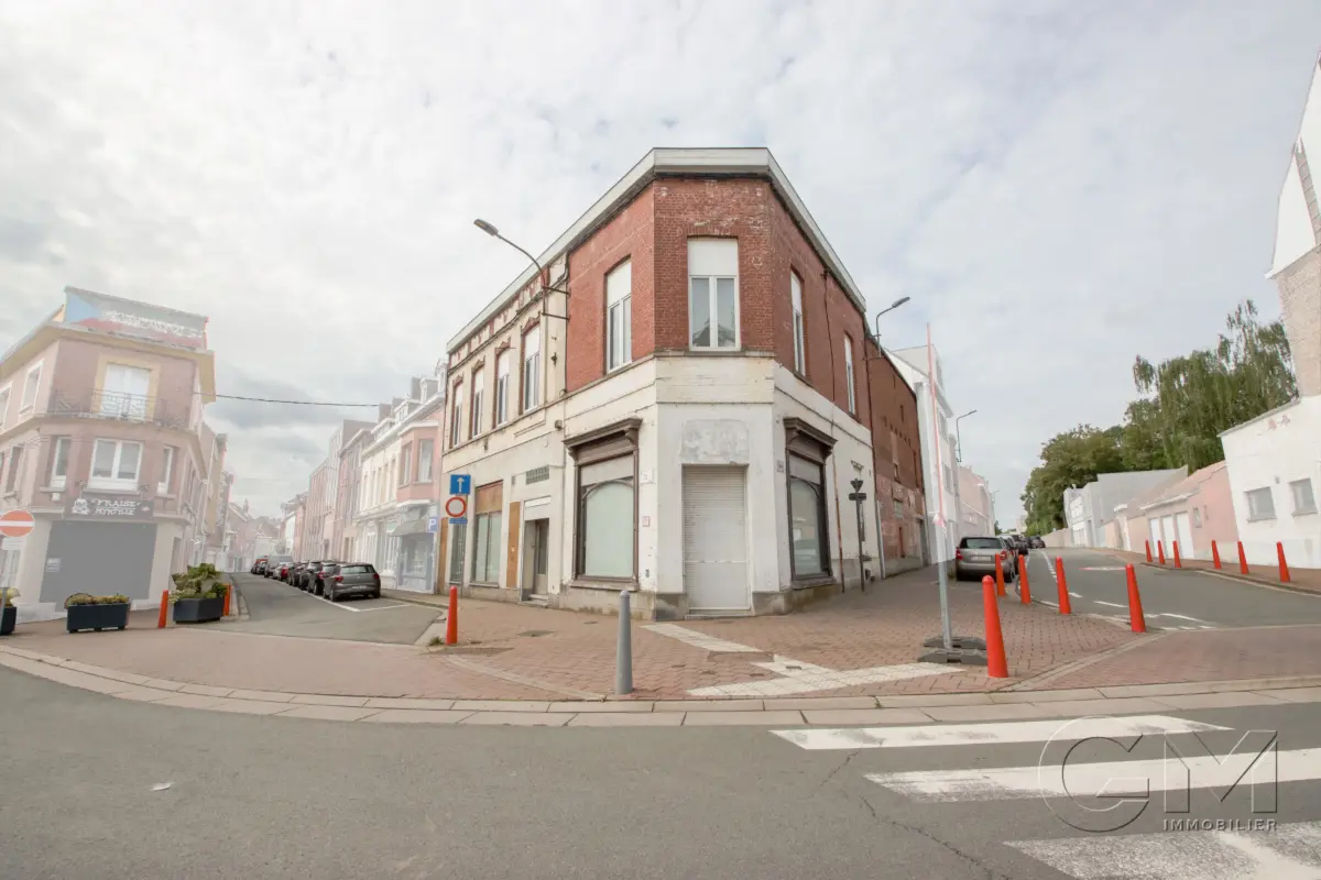 Immeuble mixte à vendre à Mouscron 7700 229000.00€ 4 chambres 399.00m² - annonce 617153