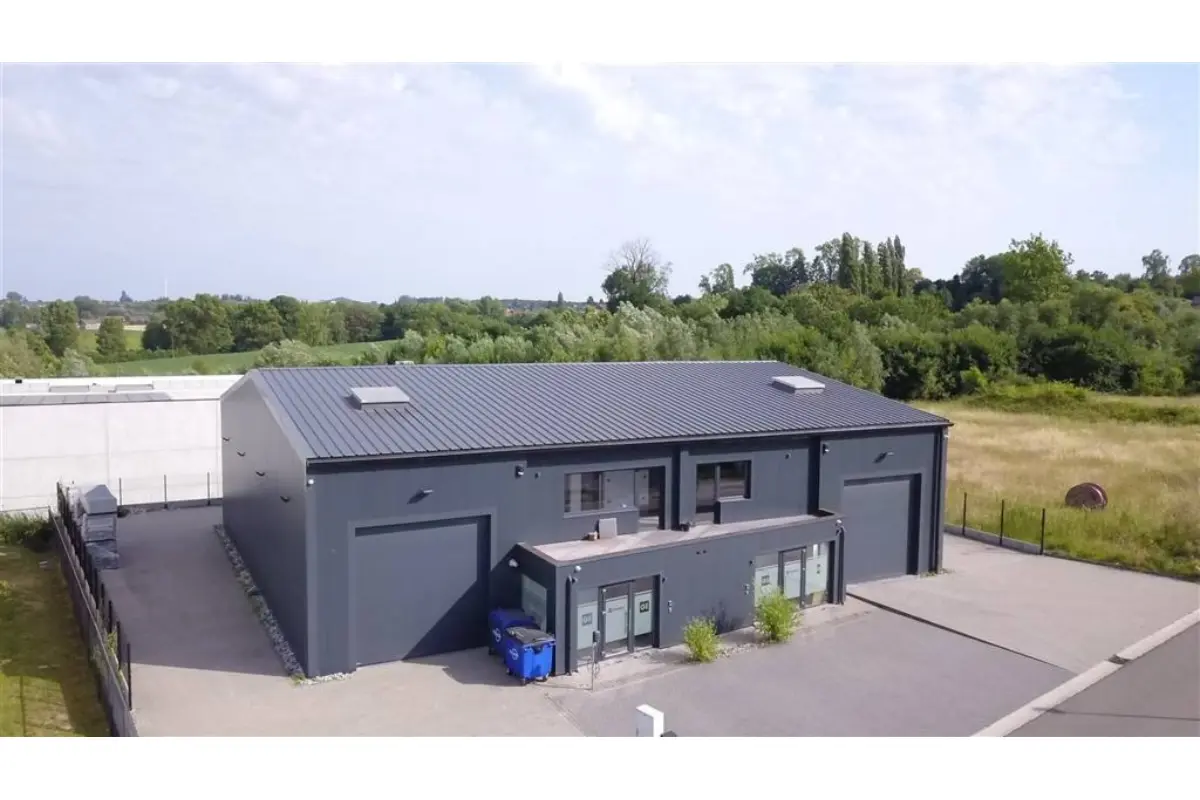 Commerce à vendre à Manage 7170 580000.00€  chambres m² - annonce 617849