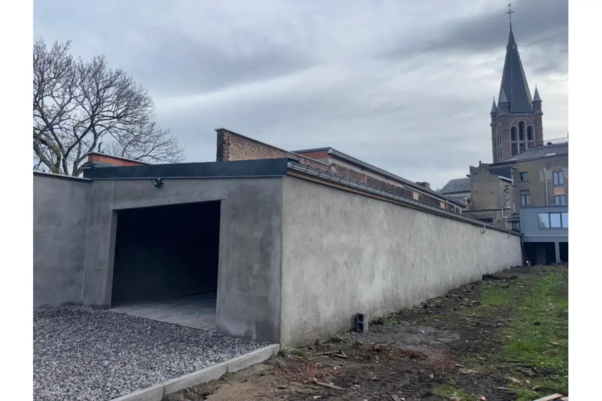 Commerce à vendre à Jumet 6040 235000.00€ 0 chambres m² - annonce 619690