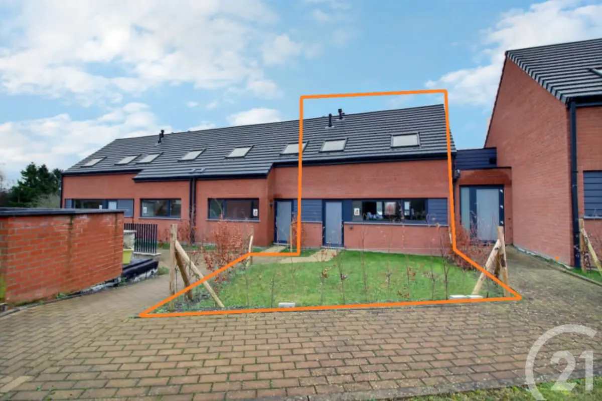 Appartement à vendre à Gilly 6060 169000.00€ 2 chambres 91.00m² - annonce 618661