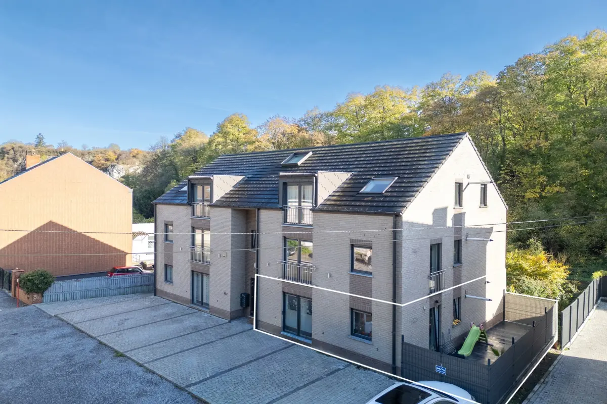 Appartement à vendre à Bouffioulx 6200 209000.00€ 2 chambres 74.00m² - annonce 618319