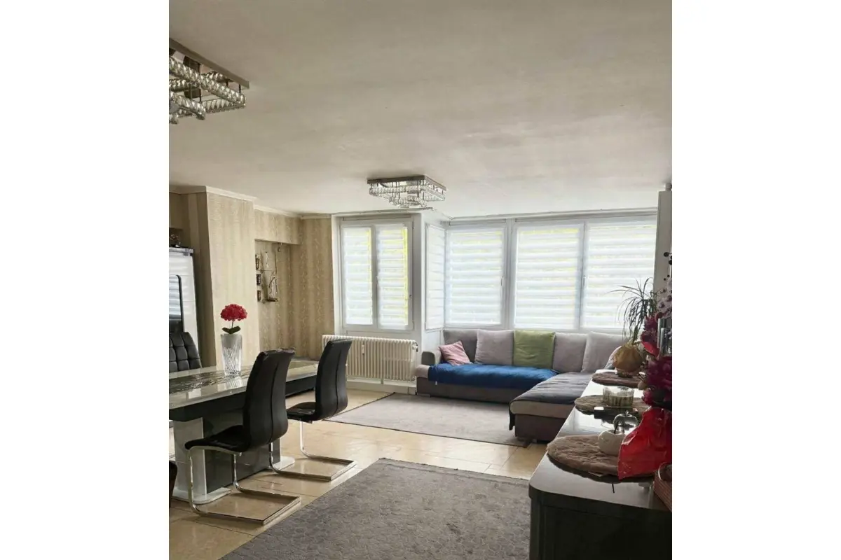 Appartement à vendre à Charleroi 6000 165000.00€ 3 chambres 120.00m² - annonce 618329