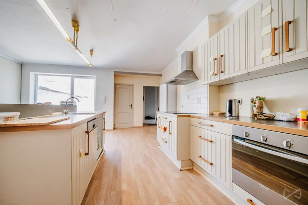 Appartement à  à Mons 7000 200000.00€ 3 chambres 169.00m² - annonce 618604