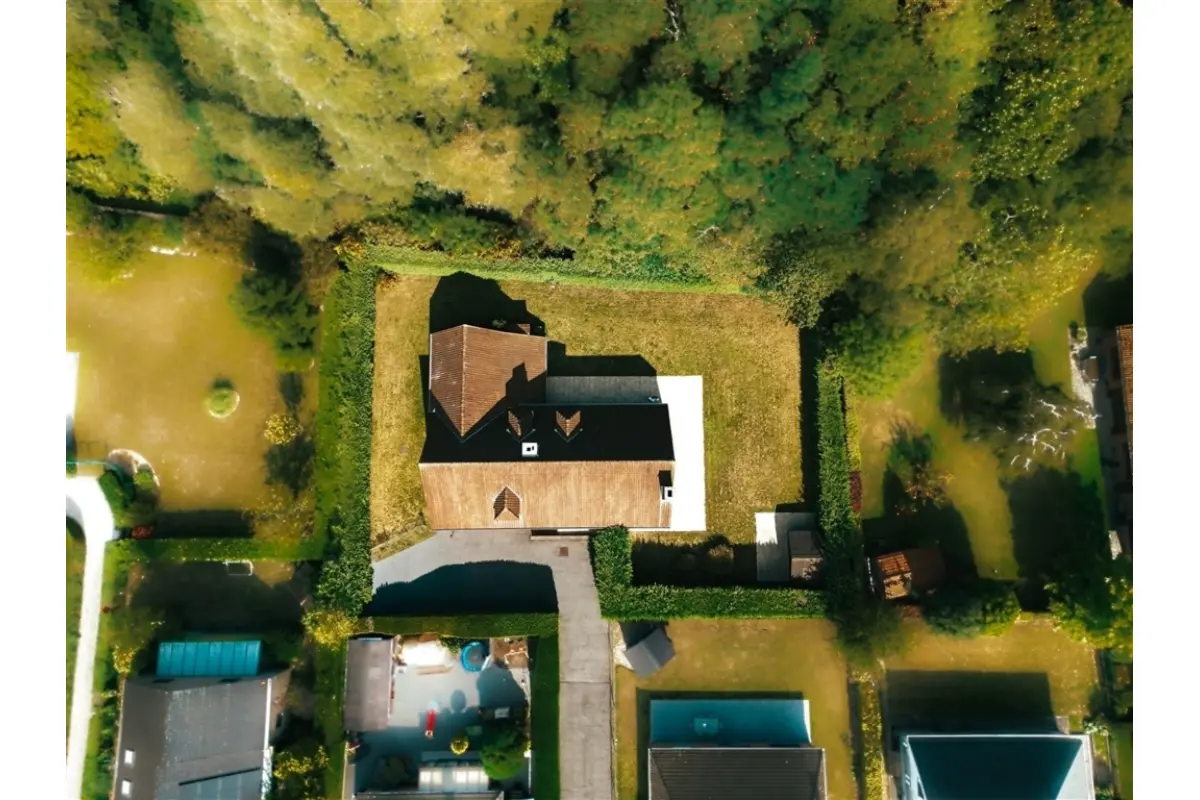 Commerce à vendre à Mouscron 7700 649000.00€ 4 chambres 348.53m² - annonce 618941