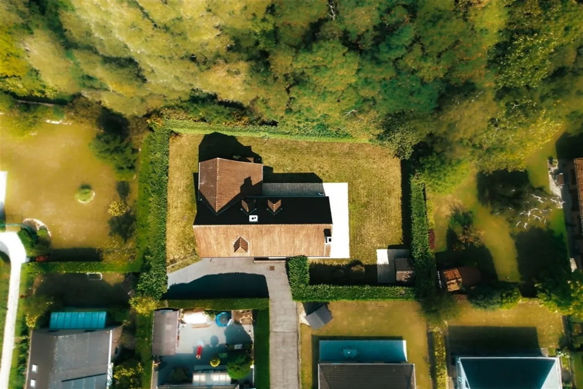 Commerce à vendre à Mouscron 7700 649000.00€ 4 chambres 348.53m² - annonce 618941