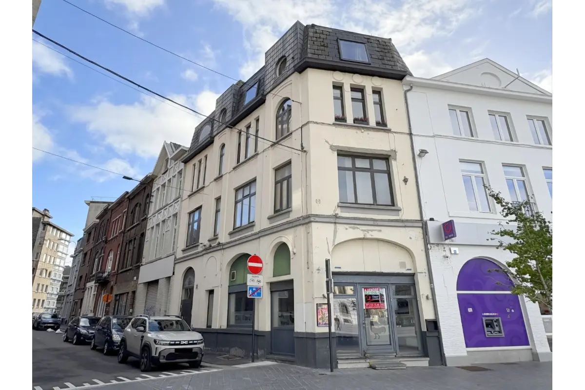 Commerce à  à Charleroi 6000 1200.00€  chambres 120.00m² - annonce 620365