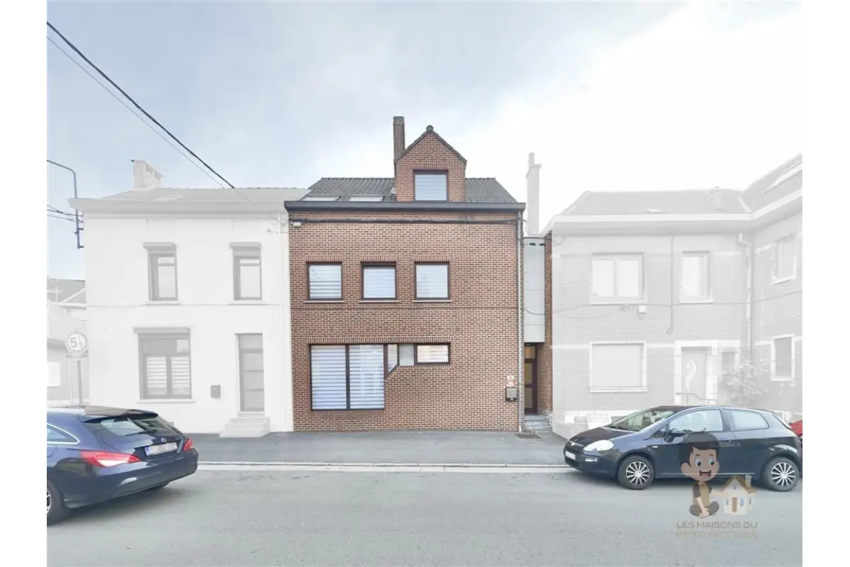 Maison à vendre à Mont-sur-Marchienne 6032 349000.00€ 4 chambres 263.00m² - annonce 620986